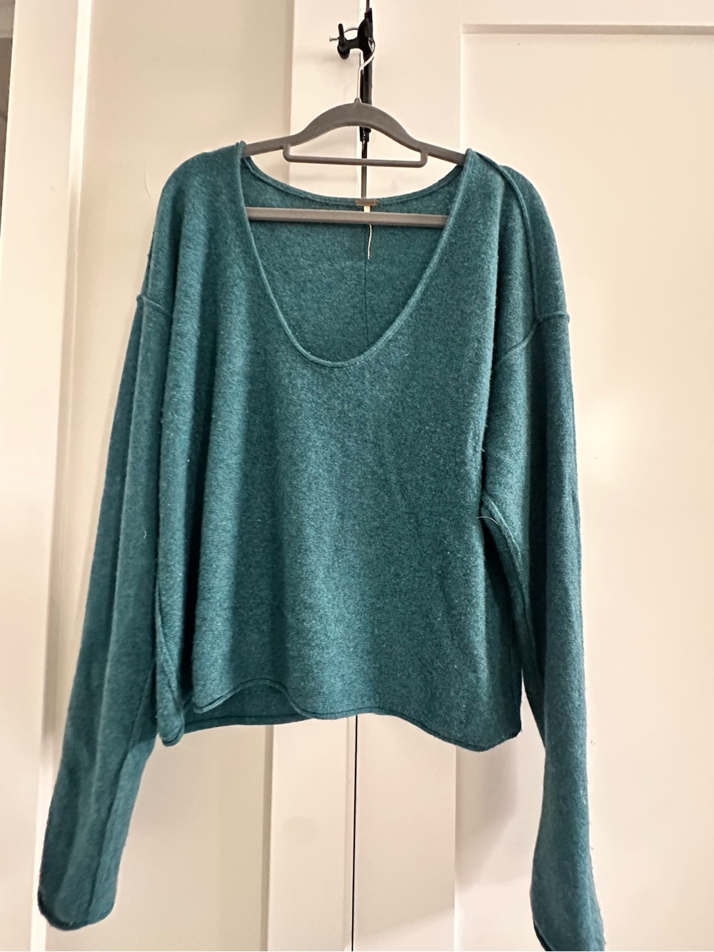 Free People Teal Oversized V-Neck Sweater Size Large L Cozy Knit